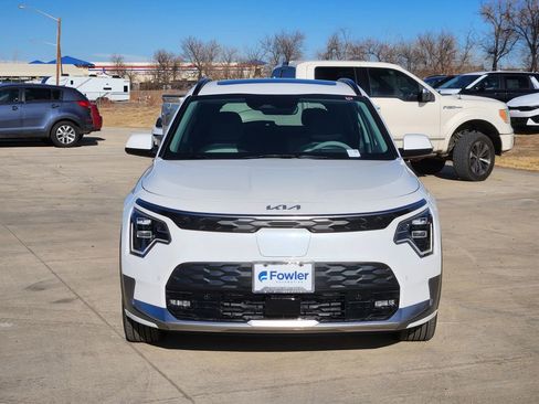 New 2025 Kia Niro Wave w/ Wave Preserve Package image 5