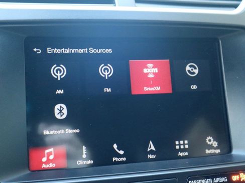 Used 2017 Ford Explorer XLT w/ Equipment Group 202A image 73