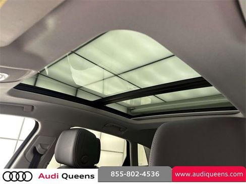 Used 2021 Audi e-tron Premium w/ Convenience Plus Package image 22