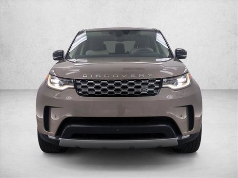 Certified 2025 Land Rover Discovery S AWD/4WD image 2