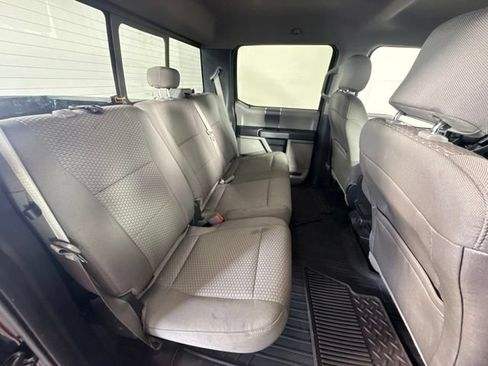 Used 2016 Ford F150 XLT w/ Equipment Group 302A Luxury AWD/4WD image 31