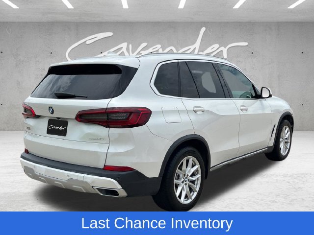 Used 2019 BMW X5 xDrive40i w/ Convenience Package AWD/4WD image 16