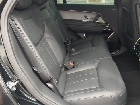 Used 2024 Land Rover Range Rover Sport Dynamic SE image 36