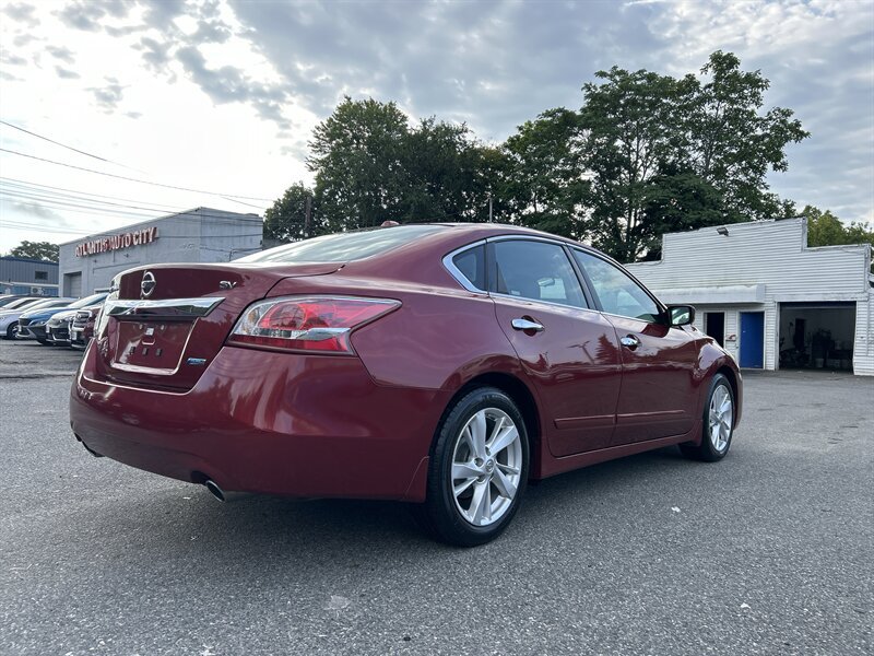 Used 2013 Nissan Altima 2.5 SV FWD image 4