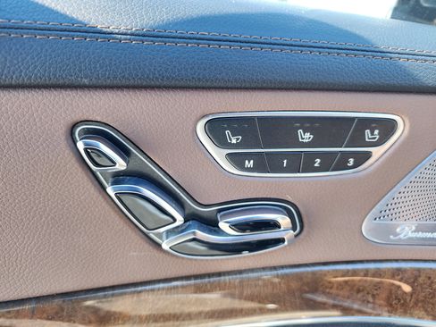 Used 2015 Mercedes-Benz S 550 Sedan image 23