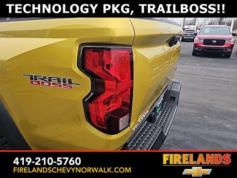 Certified 2023 Chevrolet Colorado Trail Boss w/ Technology Package image 18