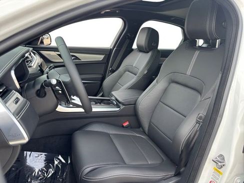 New 2024 Jaguar XF R-Dynamic SE image 11