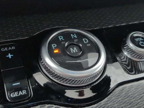 New 2025 Ford Expedition Platinum w/ Stealth Performance Package image 21