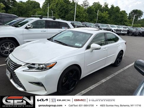 Used 2016 Lexus ES 350 w/ Navigation System Package FWD image 1