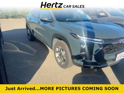 Used 2025 Chevrolet Trax LT