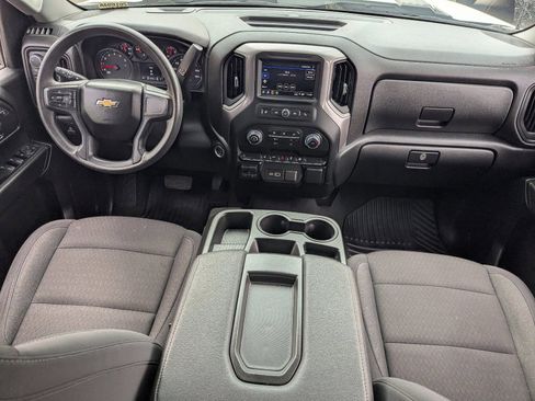 Used 2025 Chevrolet Silverado 2500 Custom w/ Custom Convenience Package image 15