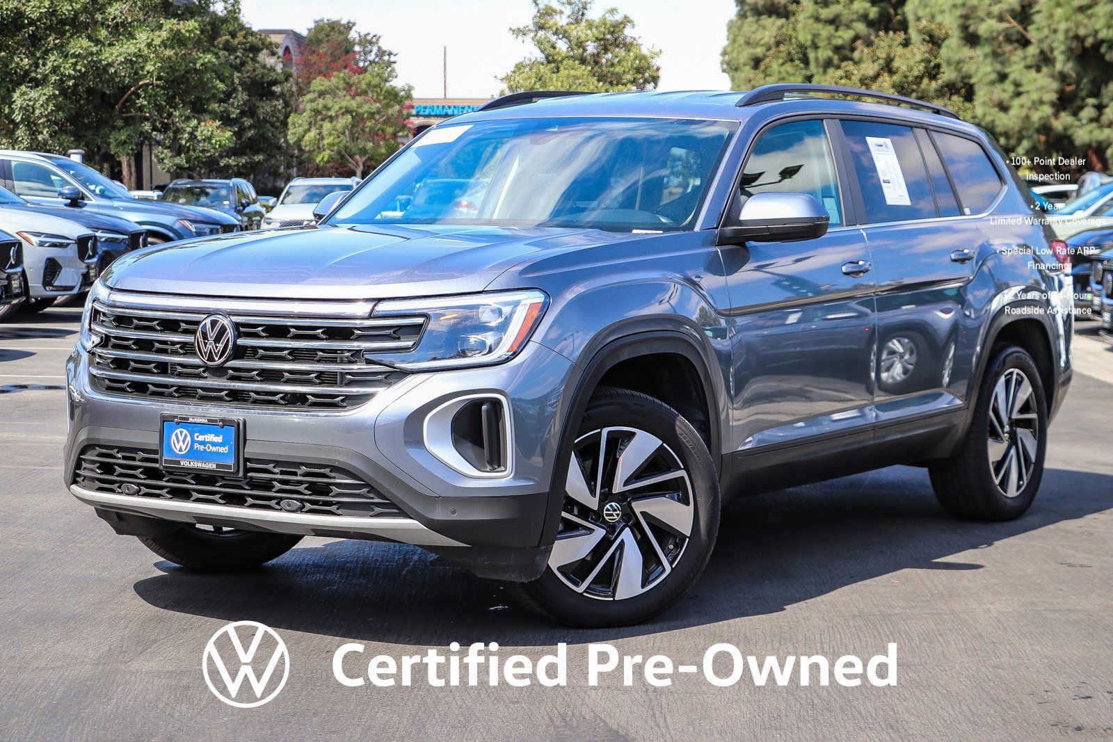 Certified 2024 Volkswagen Atlas SE FWD image 1