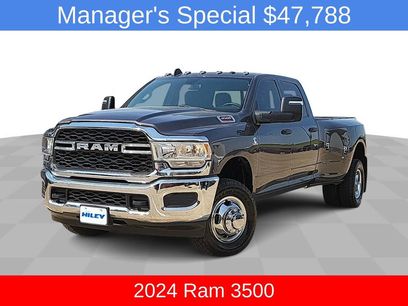 Used 2024 RAM 3500 Tradesman w/ Chrome Appearance Group