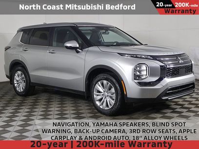 New 2026 Mitsubishi Outlander ES