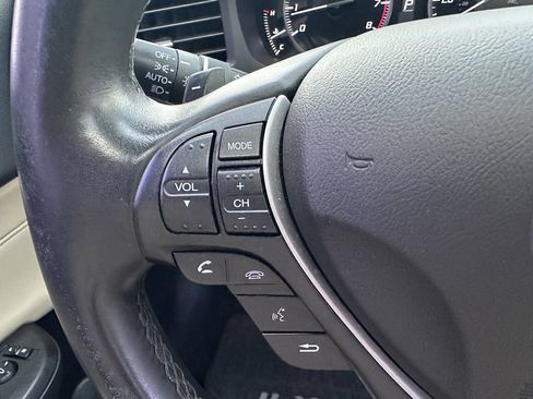 Used 2017 Acura ILX FWD image 17