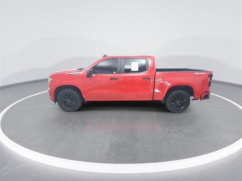 Used 2021 Chevrolet Silverado 1500 Custom image 8