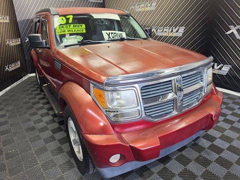Used 2008 Dodge Nitro SLT w/ Convenience Group RWD image 4