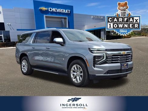 Used 2025 Chevrolet Suburban Premier AWD/4WD image 1