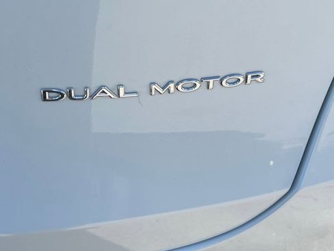 Used 2023 Tesla Model Y Long Range image 6