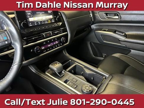 Used 2024 Nissan Pathfinder SL AWD/4WD image 30
