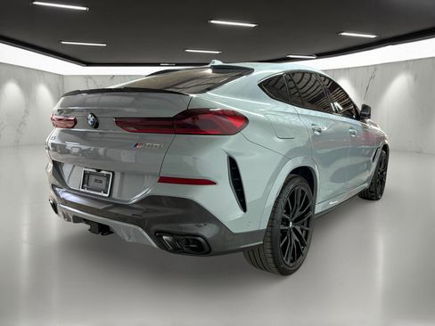 Used 2025 BMW X6 M60i image 7