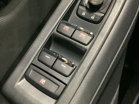 Used 2025 Subaru Forester Limited image 10