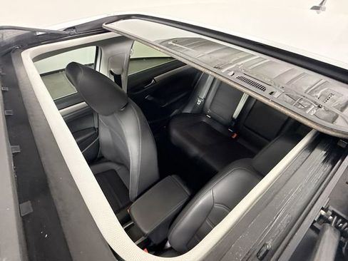 Used 2022 Volkswagen Passat 2.0T SE image 21