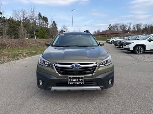 Used 2021 Subaru Outback Limited XT image 2