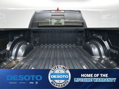 New 2026 RAM 1500 Express AWD/4WD image 17