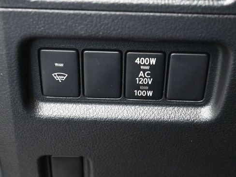 Used 2017 Toyota 4Runner TRD Off-Road image 15