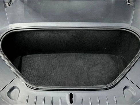 Used 2022 Tesla Model S AWD/4WD image 33