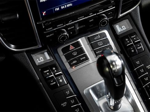 Used 2016 Porsche Panamera Edition w/ Premium Package Plus image 23