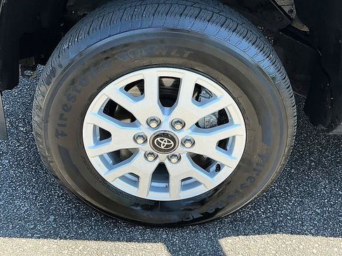 Used 2024 Toyota Tacoma SR5 RWD image 7