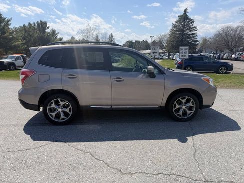 Used 2016 Subaru Forester 2.5i Touring w/ Popular Package #2 AWD/4WD image 6