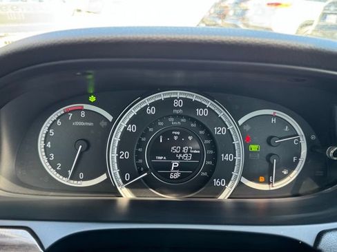 Used 2016 Honda Accord EX image 19