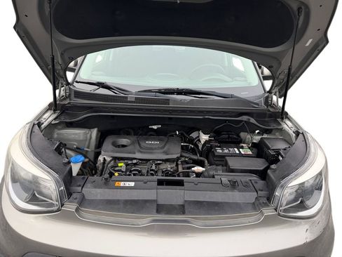 Used 2017 Kia Soul image 26