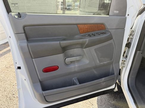 Used 2006 Dodge Ram 3500 Truck Laramie w/ Protection Group AWD/4WD image 17