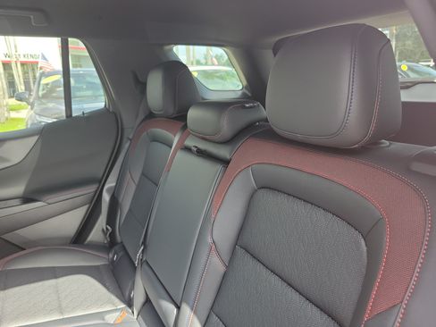 Used 2026 Chevrolet Equinox RS w/ Safety and Technology Package FWD image 14