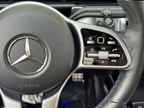 Used 2021 Mercedes-Benz GLB 250 w/ AMG Line image 21