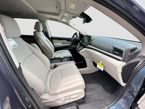 New 2026 Honda Odyssey EX-L image 23