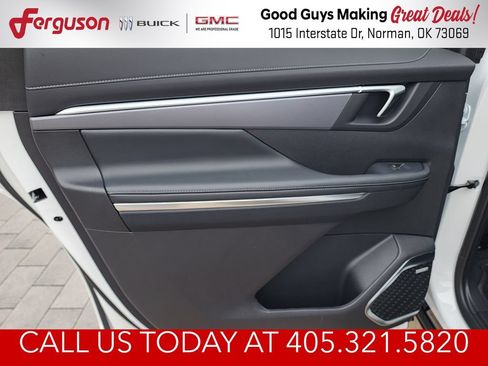 New 2026 Buick Enclave Sport Touring w/ Super Cruise Package FWD image 44