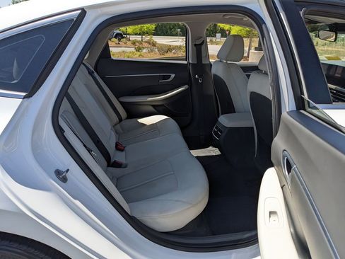 Used 2024 Hyundai Sonata SEL FWD image 38