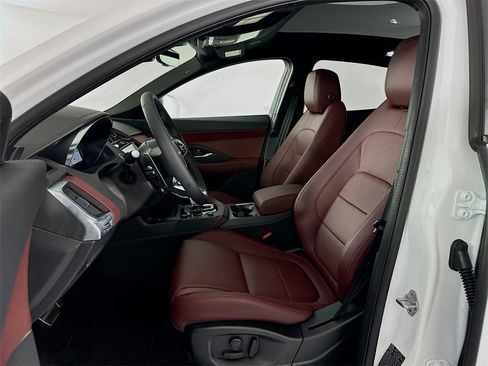 New 2024 Jaguar E-PACE R-Dynamic SE image 22