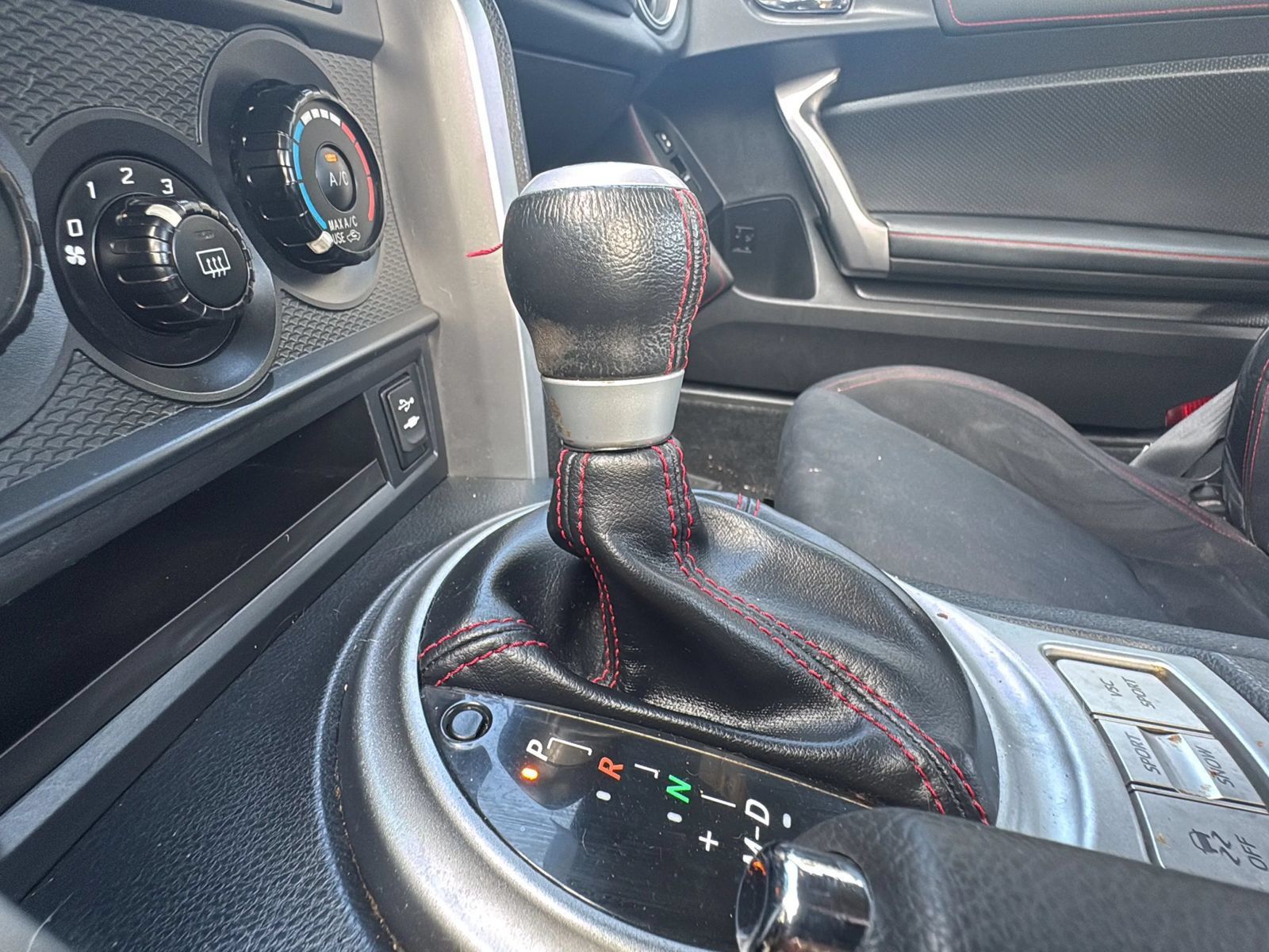 Used 2014 Scion FR-S RWD image 22