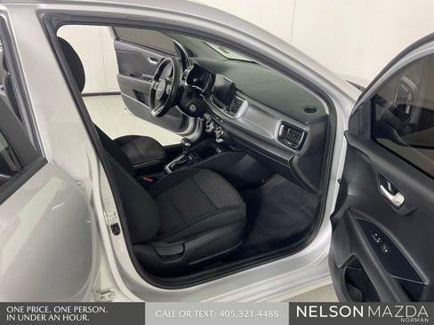 Used 2022 Kia Rio S FWD image 15