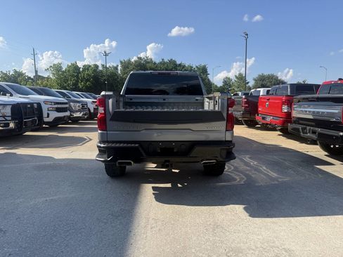 Used 2023 Chevrolet Silverado 1500 Custom Trail Boss AWD/4WD image 38