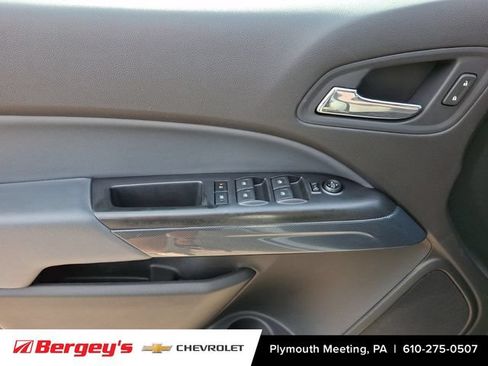 Used 2017 Chevrolet Colorado Z71 AWD/4WD image 15