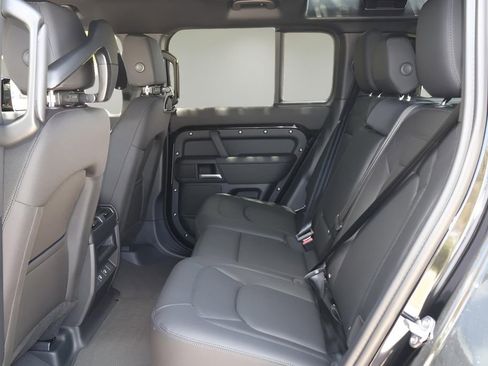 New 2025 Land Rover Defender 110 S AWD/4WD image 11