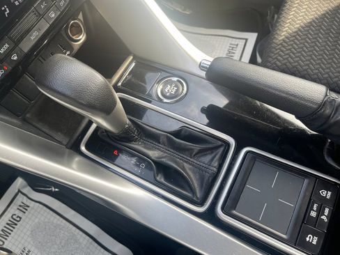 Used 2019 Mitsubishi Eclipse Cross LE AWD/4WD image 23