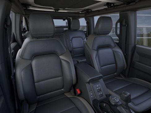 New 2026 Ford Bronco Outer Banks image 13